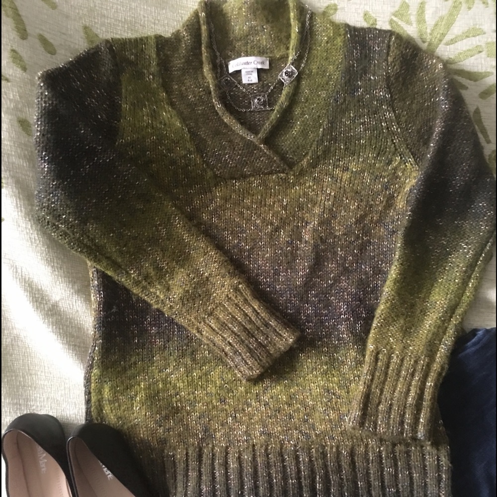 Women's Fabulous color sweater